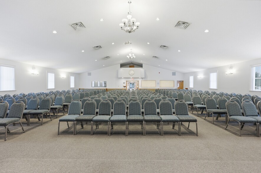 More Photos Of 261 College Hwy, Southwick Specialty For Sale