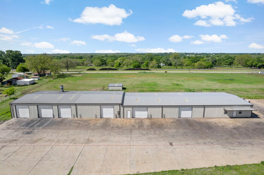 More Photos Of 3838 S Hwy 287, Waxahachie Auto Repair For Sale