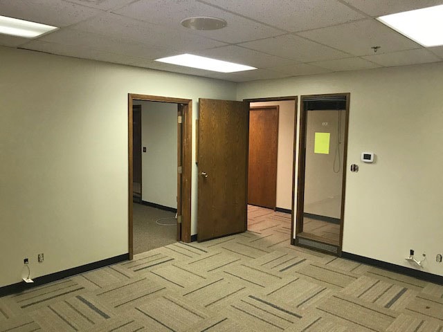 More Photos Of 5250 W 94th Ter, Prairie Village Medical For Lease