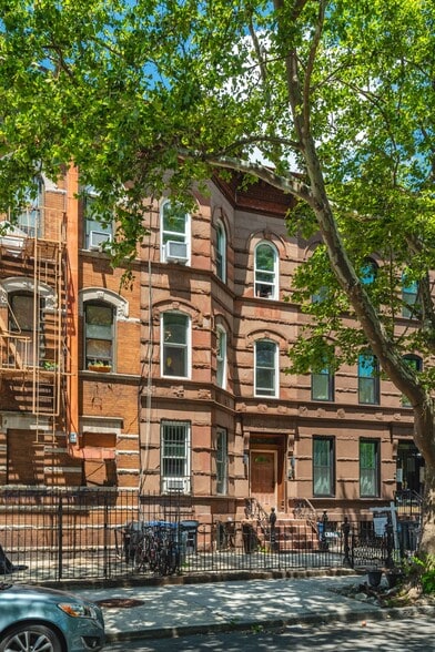 More Photos Of 579 Decatur St, Brooklyn Apartments For Sale