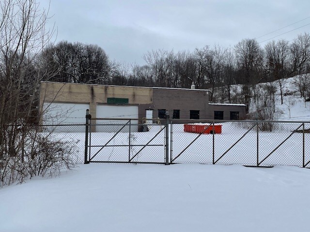 More Photos Of 1901 Old Butler Rd, New Castle Warehouse For Sale