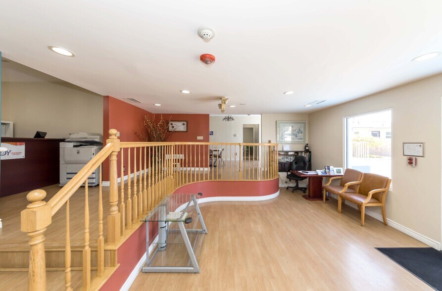 More Photos Of 1555 W Commonwealth Ave, Fullerton Office For Lease