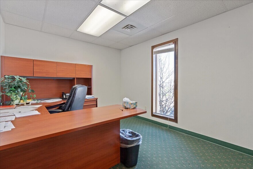 More Photos Of 1780 Westland Rd, Cheyenne Office For Sale