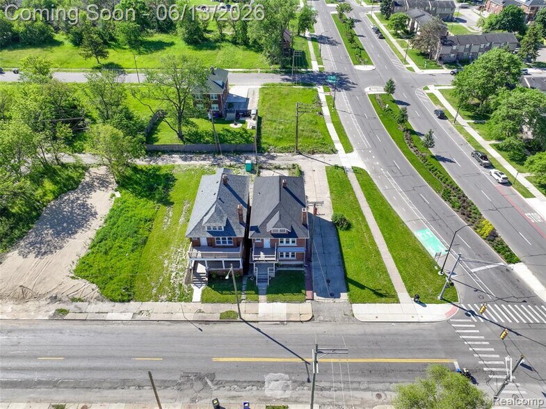 More Photos Of 1735 Clairmount St, Detroit Apartments For Sale