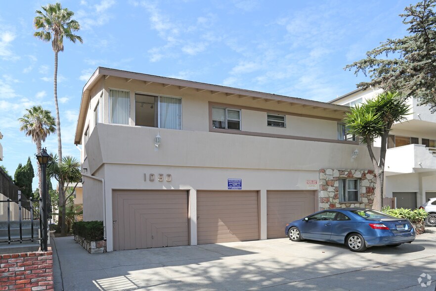 Primary Photo Of 1050 12th St, Santa Monica Apartments For Sale