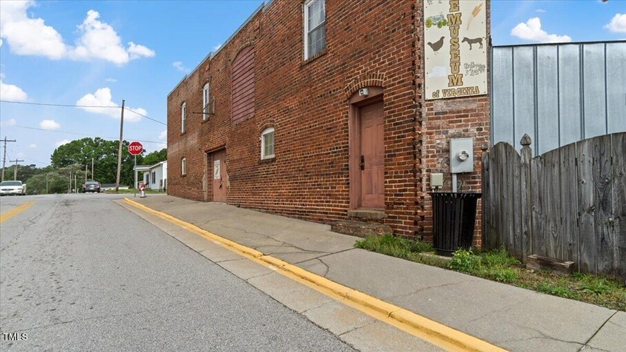 More Photos Of 306 W Main St, South Hill Office Residential For Sale