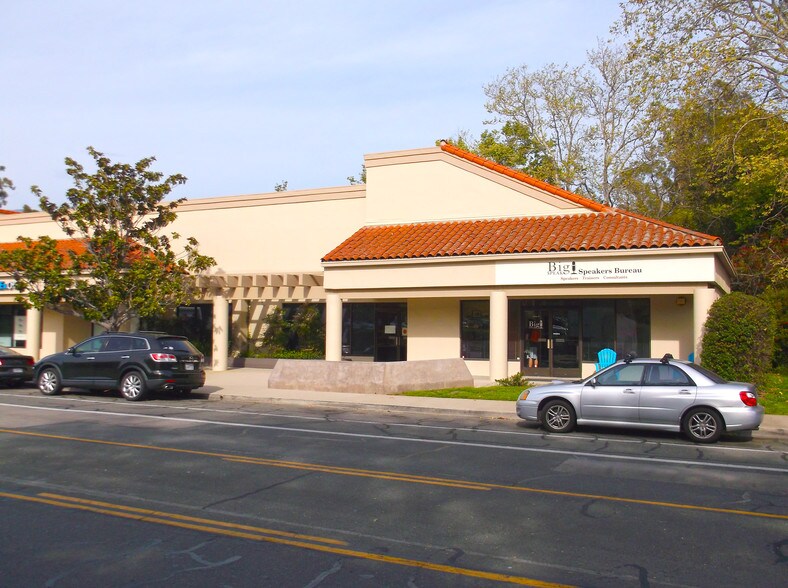 More Photos Of 23 S Hope Ave, Santa Barbara Storefront Retail Office For Lease