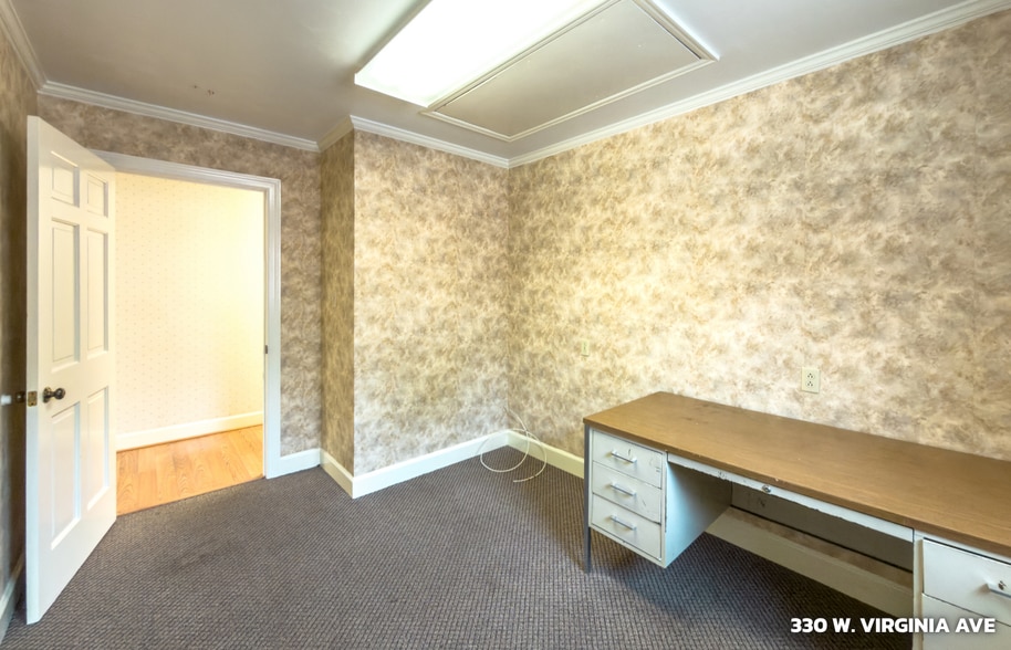 More Photos Of , Vinton General Retail For Sale