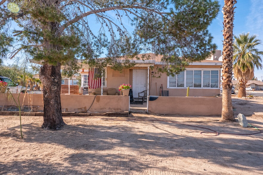 More Photos Of 6038 Bagley Ave, Twentynine Palms Apartments For Sale