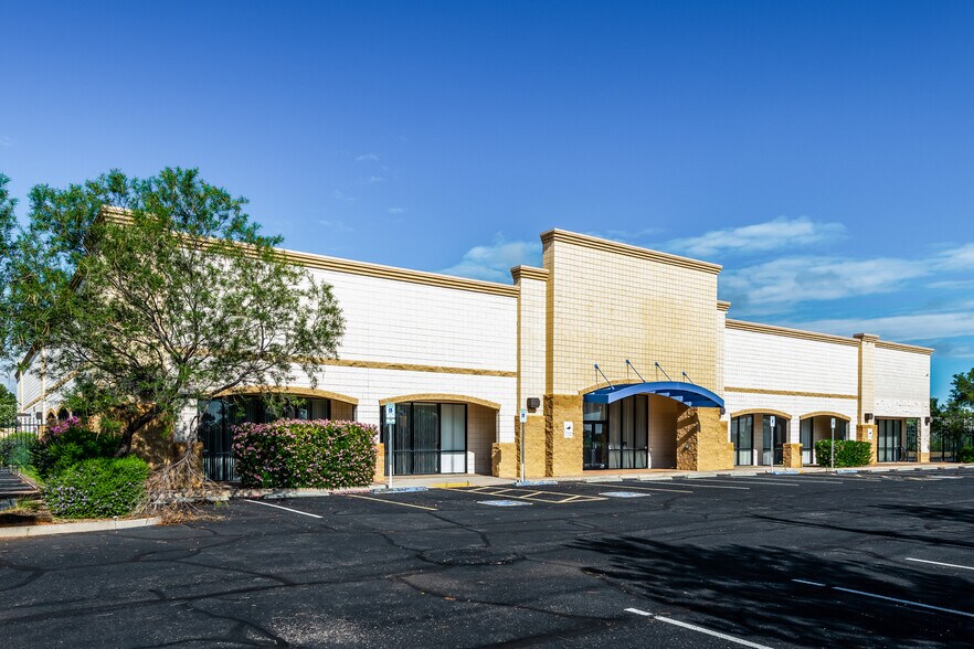 More Photos Of 354 S Highway 92, Sierra Vista Office For Lease