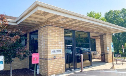 More Photos Of 360 Bluemound Rd, Waukesha Medical For Sale