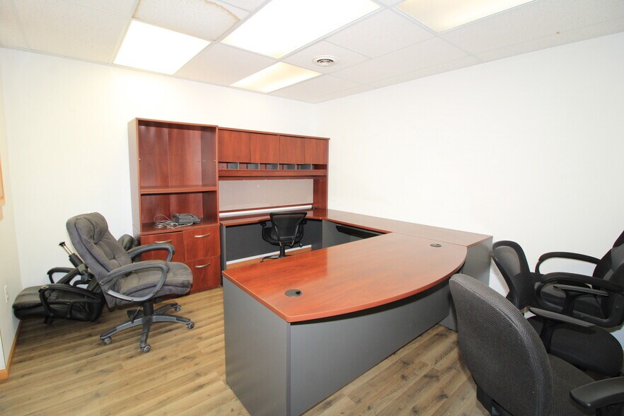 More Photos Of 6008 Highway 2 E, Minot Showroom For Sale
