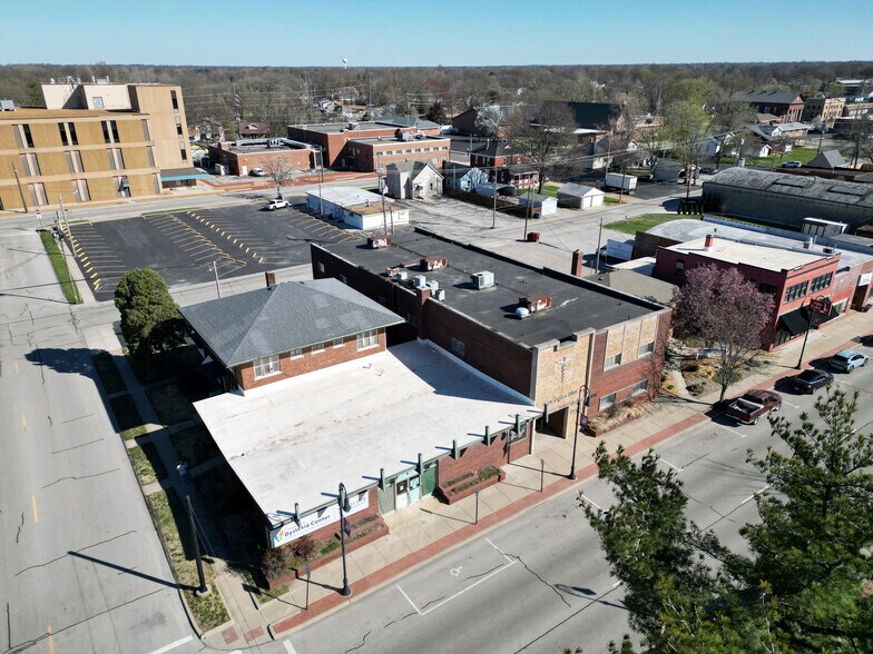 More Photos Of 415 W Main St, Collinsville Medical For Sale