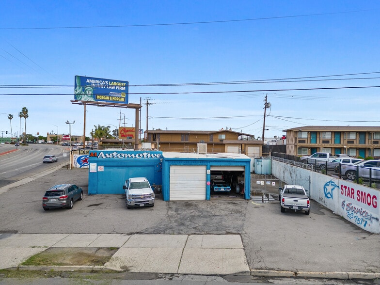 More Photos Of 2000 Union Ave, Bakersfield Auto Repair For Sale