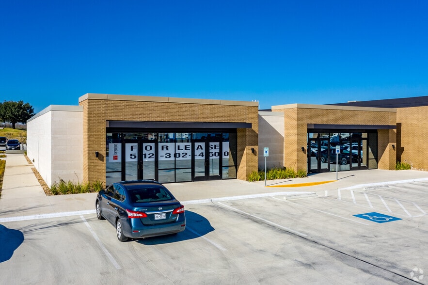 More Photos Of 2430 S Interstate 35, San Marcos Storefront Retail Office For Lease