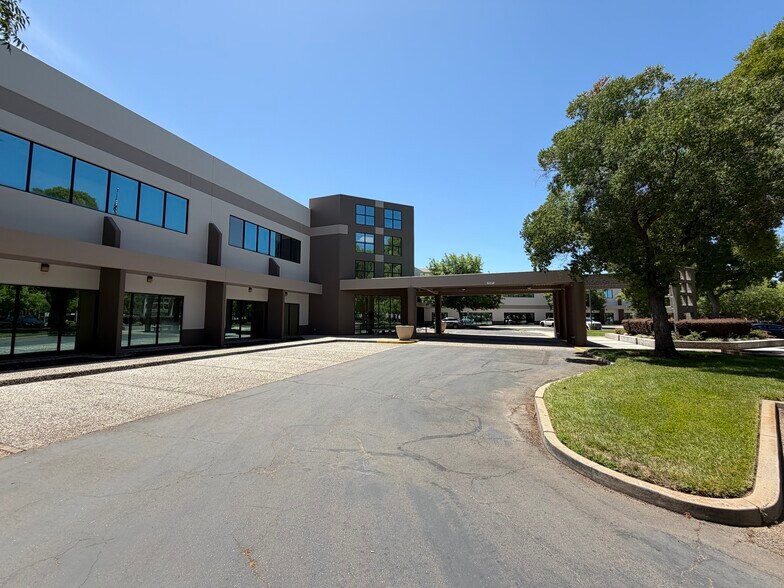 More Photos Of 9800 Goethe Rd, Sacramento Office For Lease