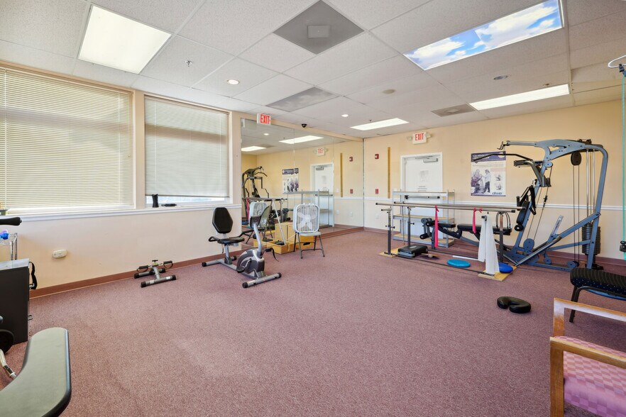 More Photos Of 1374 Whitehorse Hamilton Square Rd, Hamilton Medical For Sale