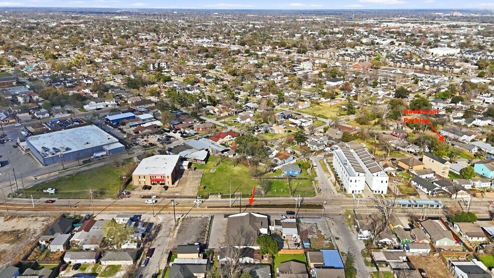 More Photos Of 3911 Fulton St, Houston Religious Facility For Lease