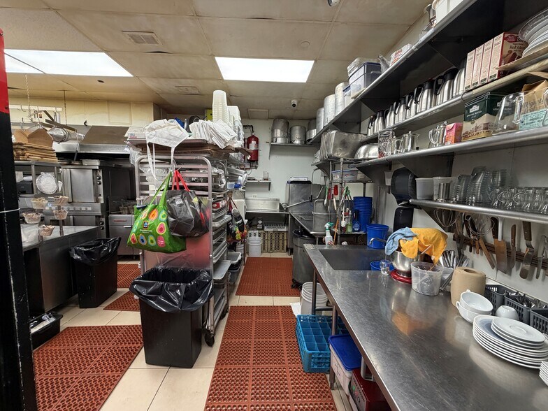 More Photos Of 2001-2027 Emmons Ave, Brooklyn Restaurant For Lease