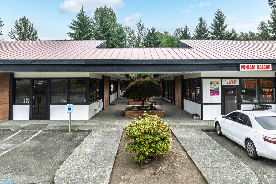 More Photos Of 13215 SE 240th St, Kent Unknown For Lease