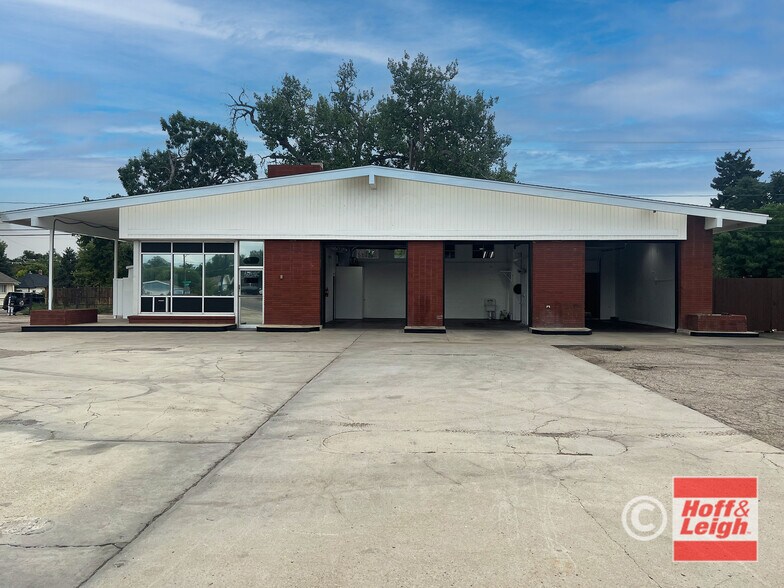 Primary Photo Of 4000 S Broadway, Englewood Auto Repair For Lease