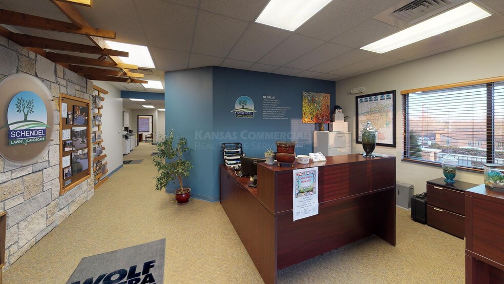 More Photos Of 4707 SW 6th Ave, Topeka Flex For Lease