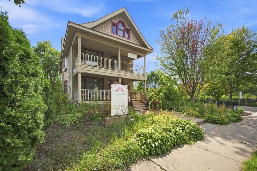 More Photos Of 1208 Grand Ave, Saint Paul Storefront Retail Office For Sale
