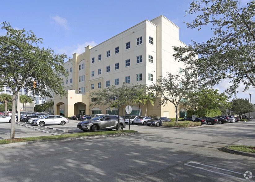 More Photos Of 3650 NW 82nd Ave, Doral Medical For Lease