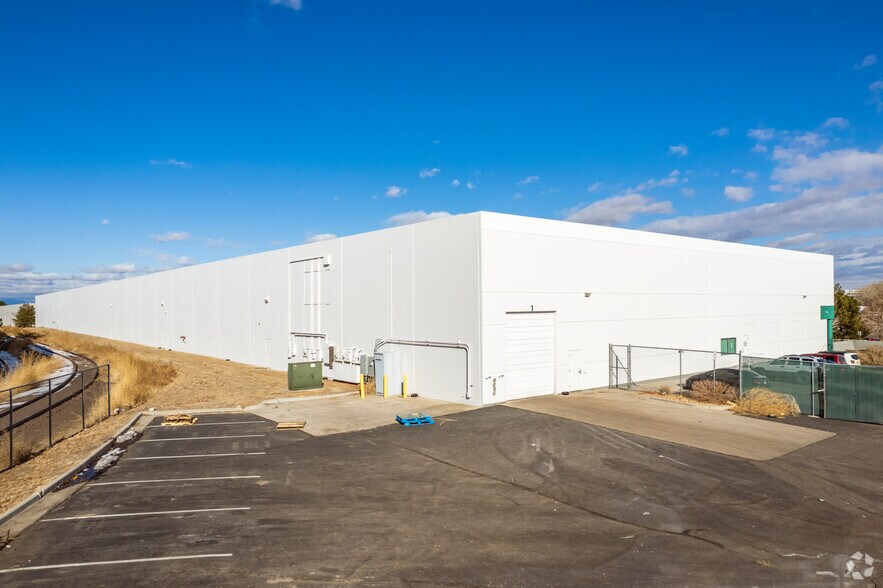 More Photos Of 14800 E 35th Pl, Aurora Warehouse For Lease
