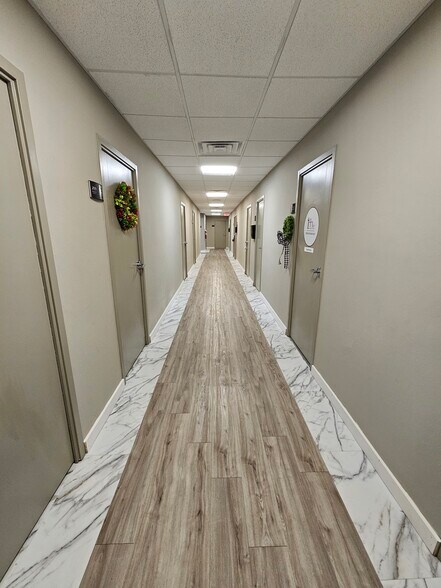 More Photos Of 35 E Elizabeth Ave, Bethlehem Medical For Lease