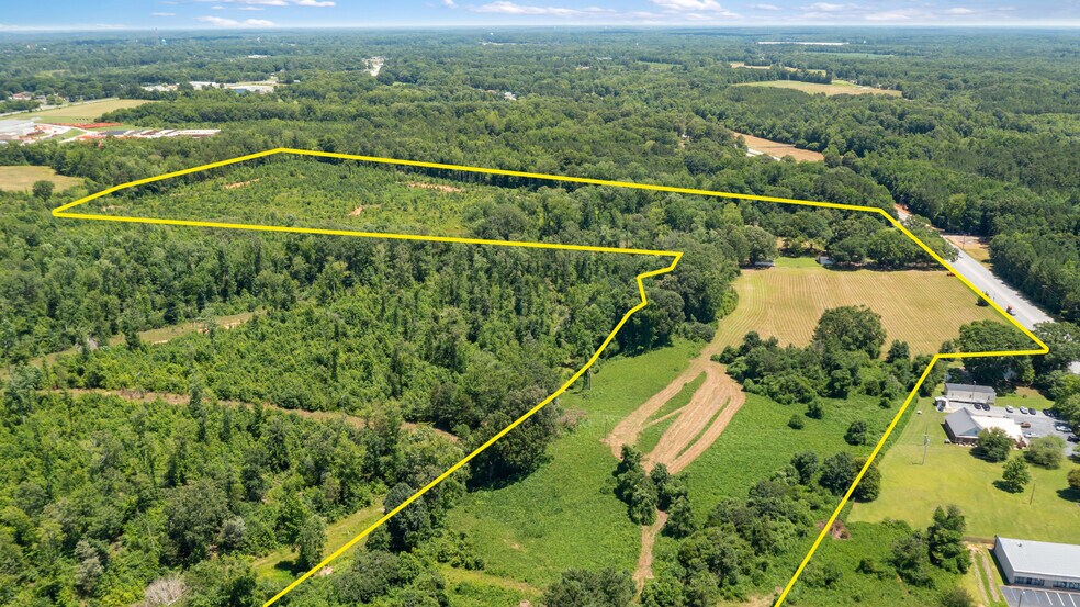 More Photos Of 23425 US Highway 76, Clinton Land For Sale