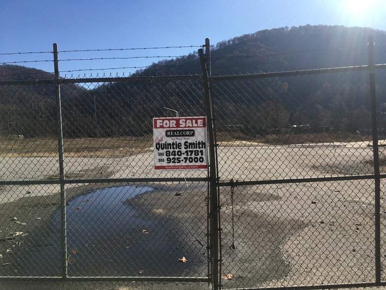 More Photos Of Route 60, London Land For Sale
