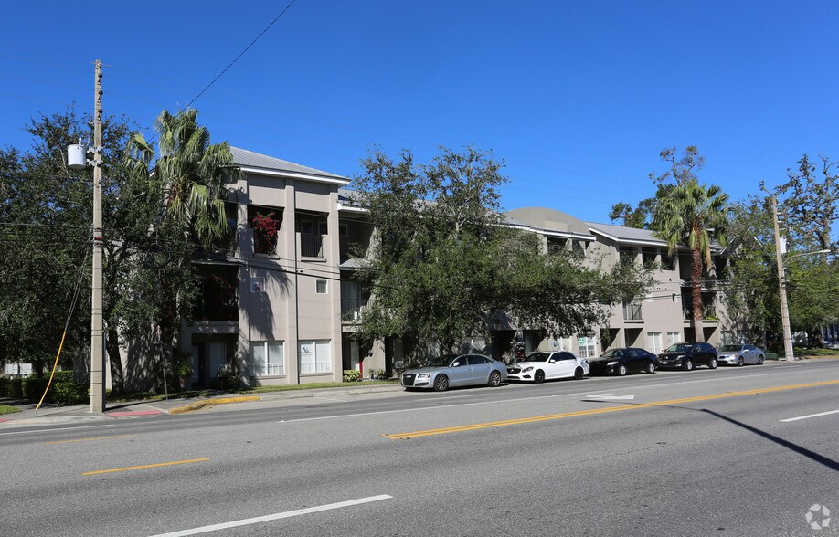 Primary Photo Of 120-138 S Bumby Ave, Orlando Office Residential For Lease