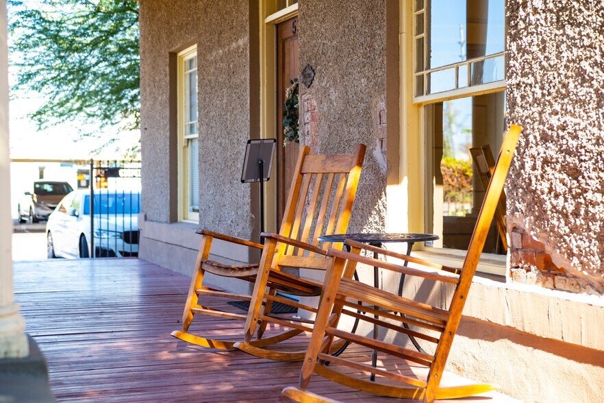 More Photos Of 531 E Lynwood St, Phoenix Office Residential For Sale