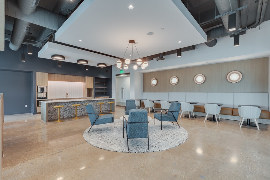 More Photos Of 5100 Tennyson Pky, Plano Unknown For Lease