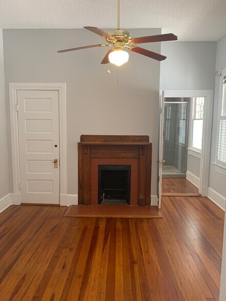 More Photos Of 173 Pierce Ave, Macon-Bibb Office Residential For Sale
