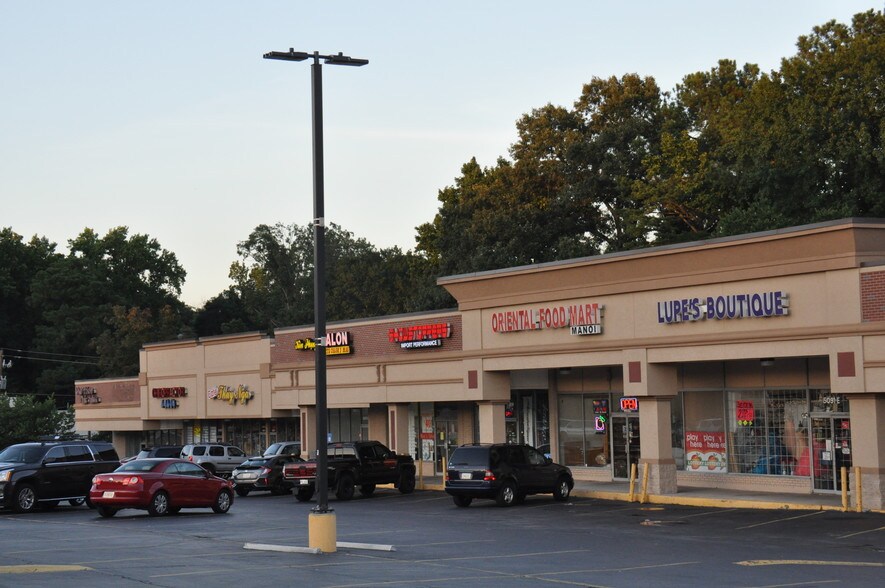 More Photos Of 5053-5095 Buford Hwy NE, Doraville Restaurant For Lease