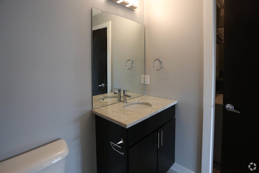 More Photos Of 4321 Manchester Ave, Saint Louis Apartments For Sale