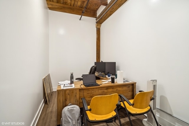More Photos Of 1348 W Concord Pl, Chicago Office For Sale