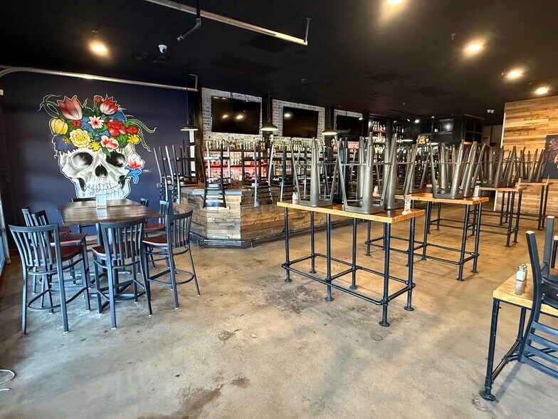 More Photos Of 3620 Pelham Rd, Greenville Freestanding For Lease