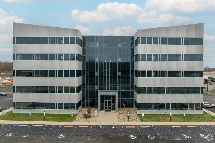 More Photos Of 2321 Energy Dr, Louisville Coworking Space