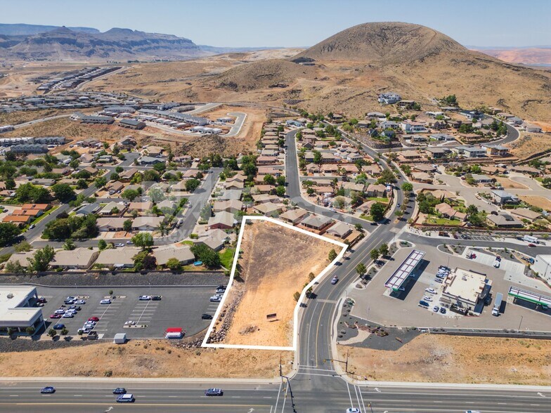 More Photos Of SR-9 and Rlington pkwy, Hurricane Office For Sale