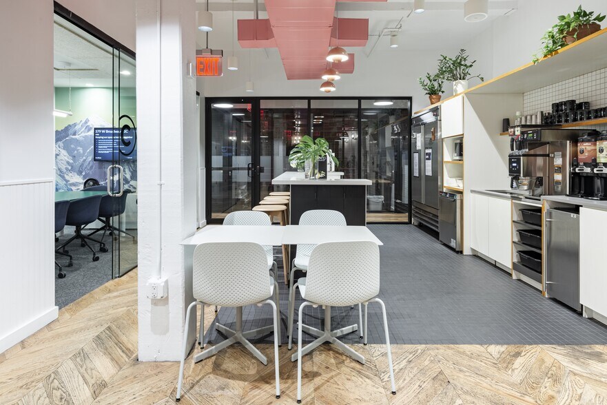 More Photos Of 379 W Broadway, New York Coworking Space