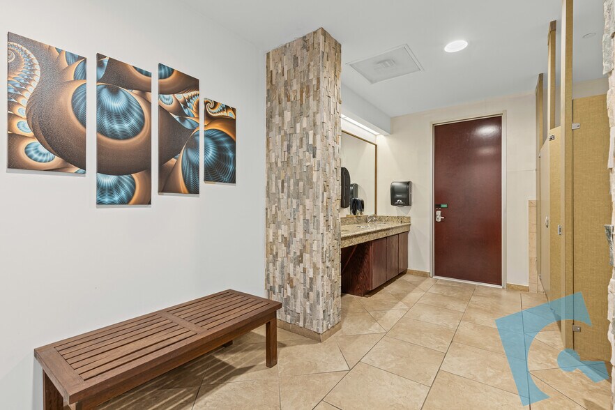 More Photos Of 1301 Municipal Way, Grapevine Office For Lease