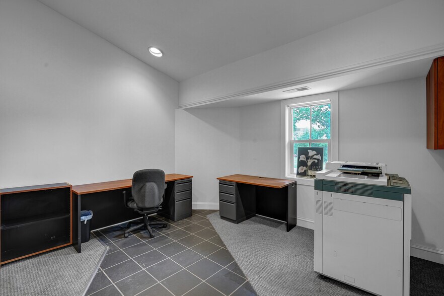 More Photos Of 1142-1148 Walker Rd, Great Falls Medical For Sale