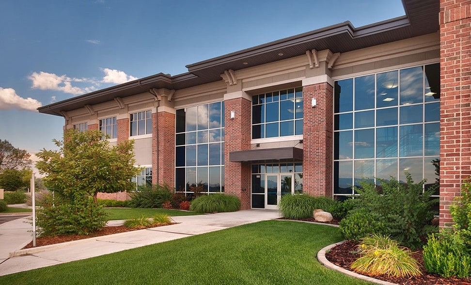 More Photos Of 233 S Pleasant Grove Blvd, Pleasant Grove Office For Sale