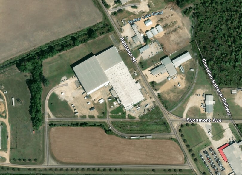More Photos Of 706 James Hargrove St, Greenwood Manufacturing For Lease