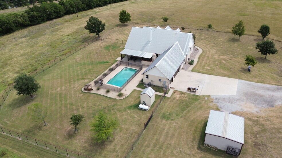 More Photos Of 13340 John Day Rd, Haslet Specialty For Sale