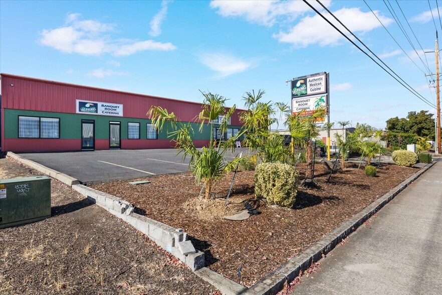 More Photos Of 1501 Sage Rd, Medford Warehouse For Sale