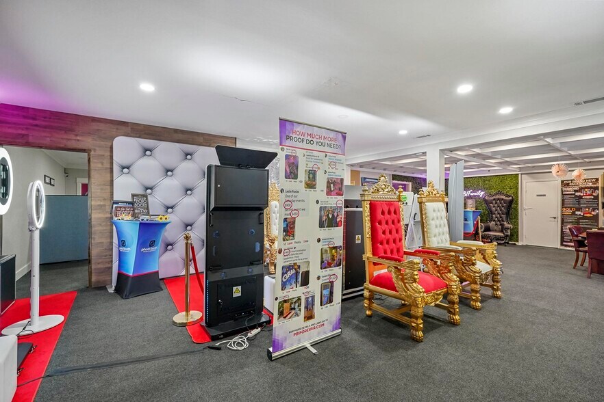 More Photos Of 4250 I-30 E, Rockwall Showroom For Sale